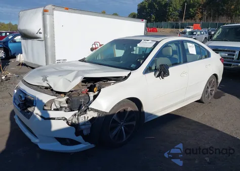 2015 Subaru Legacy 2.5I Limited из США, поврежденный, VIN 4S3BNAL69F3048782